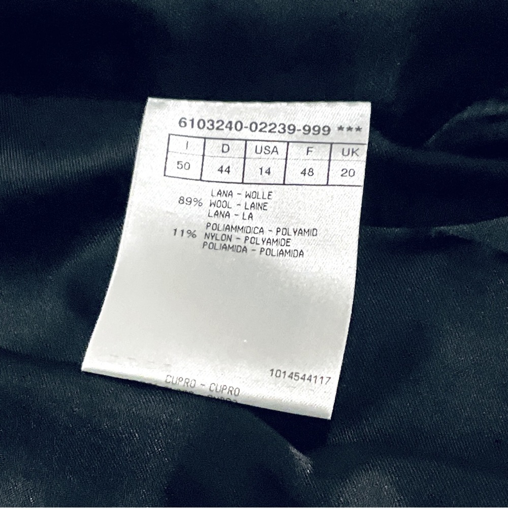 HUGO BOSS WOOL BLACK BLAZER. - Picture 10 of 10